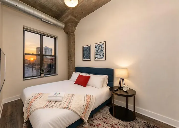 Modern South Loop 2br With View Of Skyline Patio And Gym Access Near Mccormick Place Convention Center & Museum Campus Apartamento