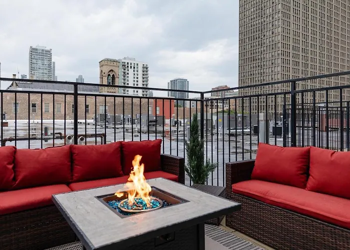Modern South Loop 2br With View Of Skyline Patio And Gym Access Near Mccormick Place Convention Center & Museum Campus Apartamento